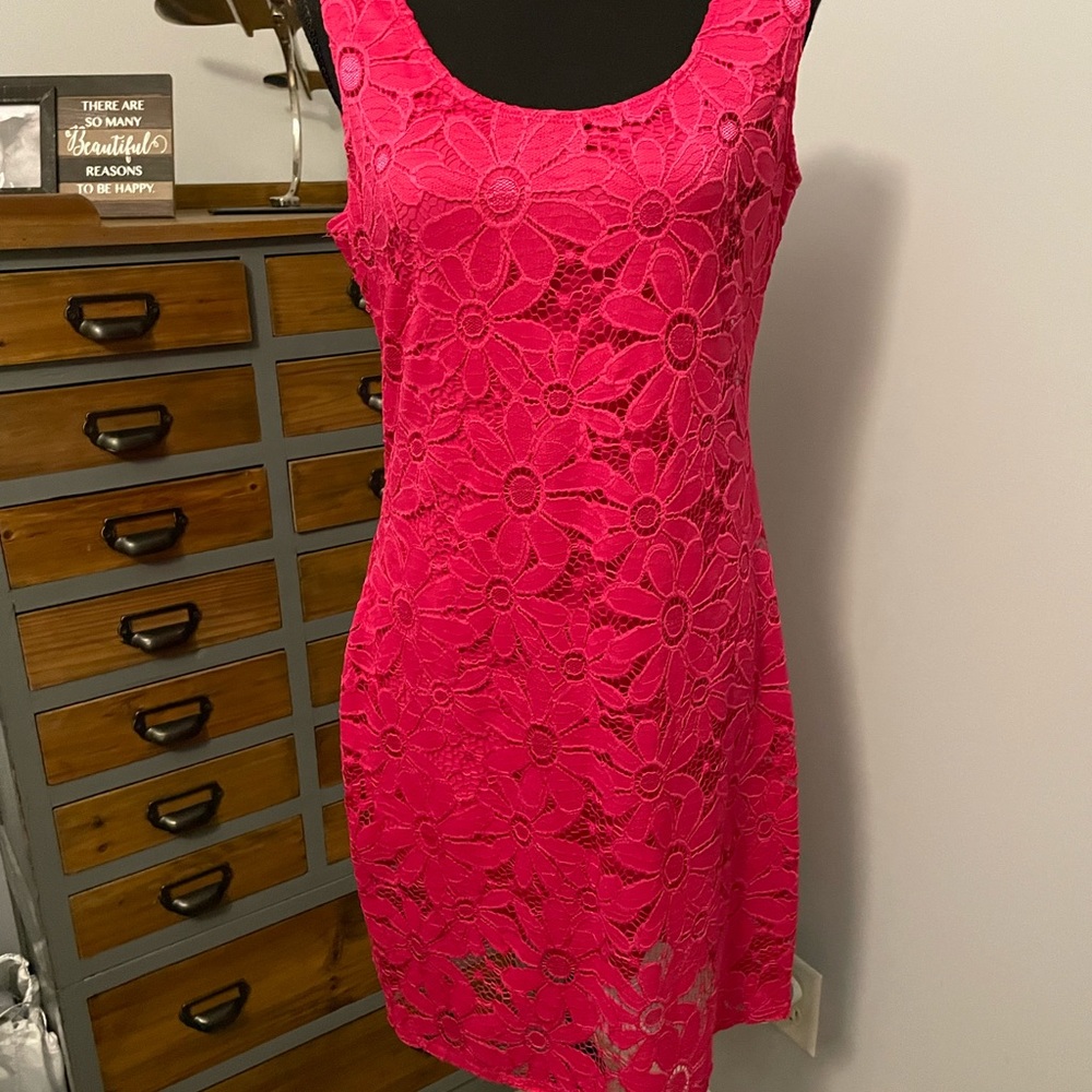 NWT  Tiana B. Hot Pink Woman’s dress Size Medium